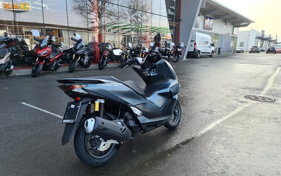 Neufahrzeug Honda PCX125 - Bild 2 Neufahrzeug Honda PCX125 - Bild 2