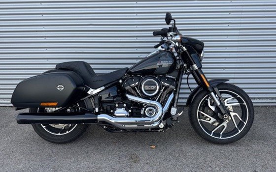 Gebrauchtmotorrad Harley-Davidson Softail Sport Glide FLSB - Bild 2 Gebrauchtmotorrad Harley-Davidson Softail Sport Glide FLSB - Bild 2