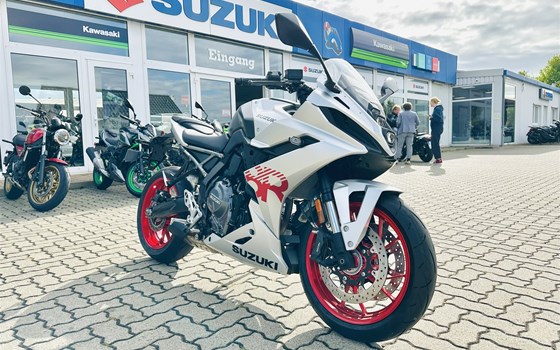 Gebrauchtmotorrad Suzuki GSX-8R - Bild 7