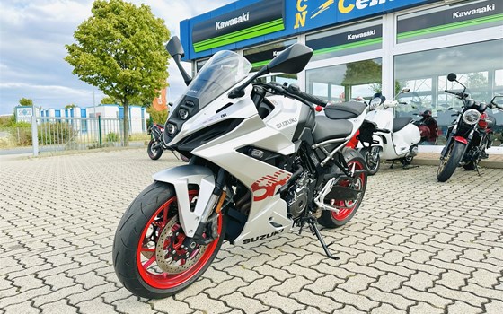 Gebrauchtmotorrad Suzuki GSX-8R - Bild 9