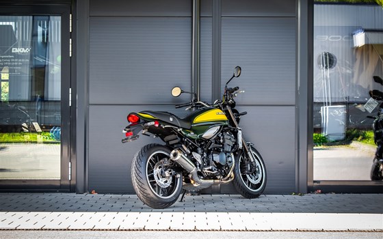 Gebrauchtmotorrad Kawasaki Z900 RS - Bild 2
