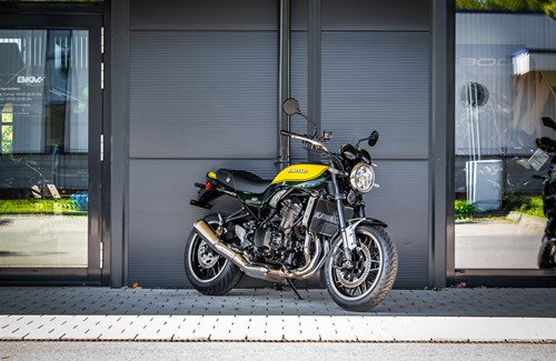Gebrauchtmotorrad Kawasaki Z900 RS