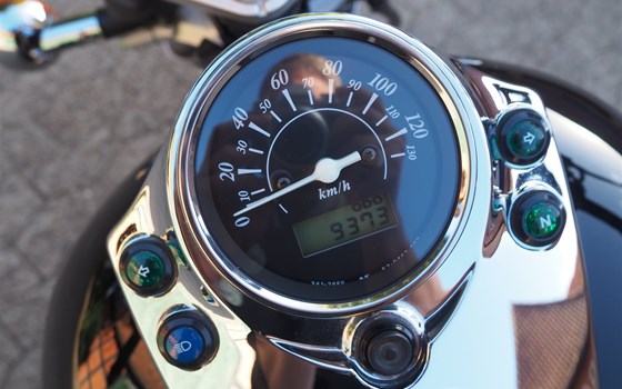 Gebrauchtmotorrad Suzuki Intruder VL 125 LC - Bild 14