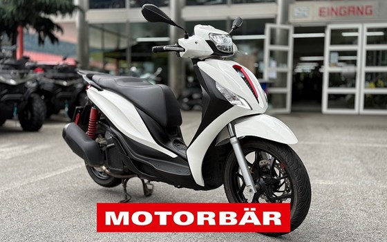 Gebrauchtmotorrad Piaggio Medley 125 ie IGET - Bild 1 Gebrauchtmotorrad Piaggio Medley 125 ie IGET - Bild 1