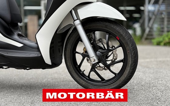 Gebrauchtmotorrad Piaggio Medley 125 ie IGET - Bild 5 Gebrauchtmotorrad Piaggio Medley 125 ie IGET - Bild 5