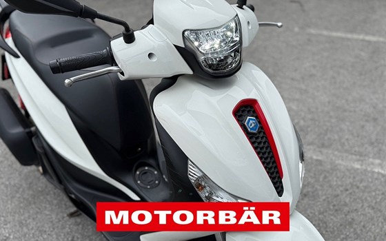 Gebrauchtmotorrad Piaggio Medley 125 ie IGET - Bild 6 Gebrauchtmotorrad Piaggio Medley 125 ie IGET - Bild 6