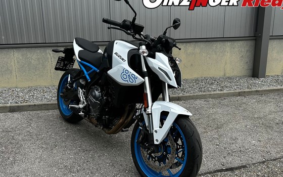 Gebrauchtmotorrad Suzuki GSX-8S - Bild 1 Gebrauchtmotorrad Suzuki GSX-8S - Bild 1