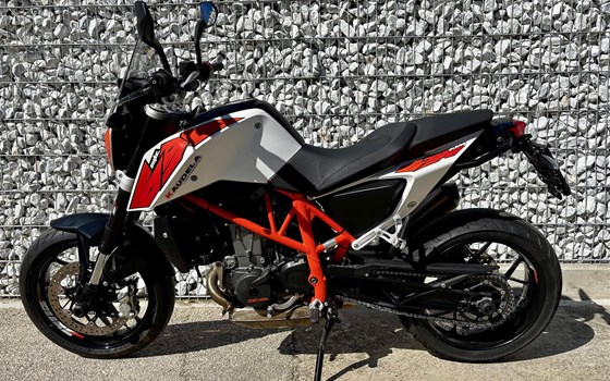 Gebrauchtmotorrad KTM 690 Duke - Bild 3 Gebrauchtmotorrad KTM 690 Duke - Bild 3