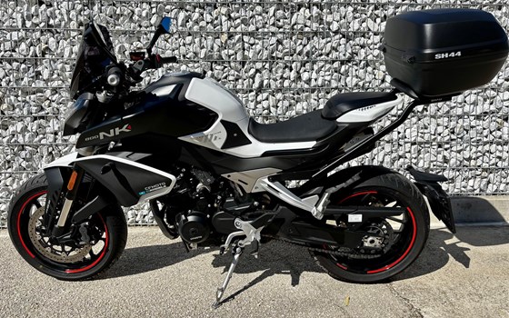 Gebrauchtmotorrad CFMOTO 800NK Advanced - Bild 11 Gebrauchtmotorrad CFMOTO 800NK Advanced - Bild 11