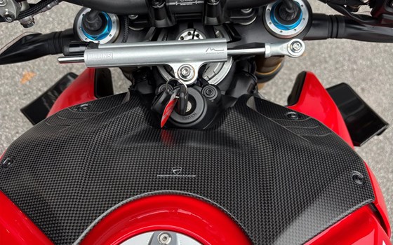 Gebrauchtmotorrad Ducati Streetfighter V4 S - Bild 5