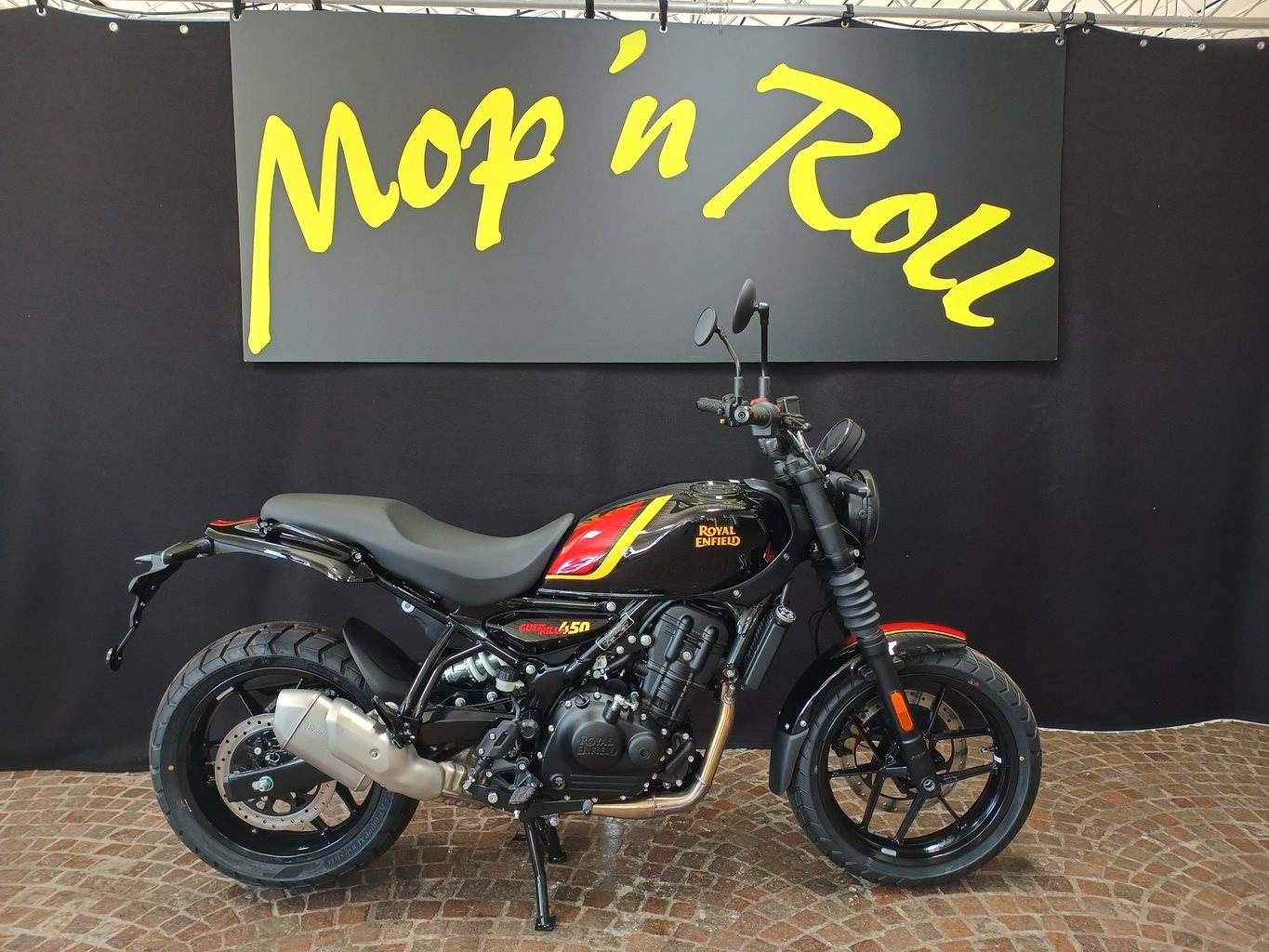 Royal Enfield Guerrilla 450