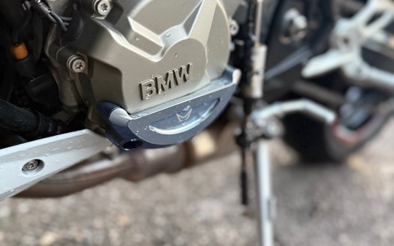 Gebrauchtmotorrad BMW S 1000 R - Bild 2 Gebrauchtmotorrad BMW S 1000 R - Bild 2