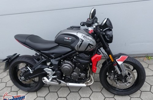 Gebrauchtmotorrad Triumph Trident 660