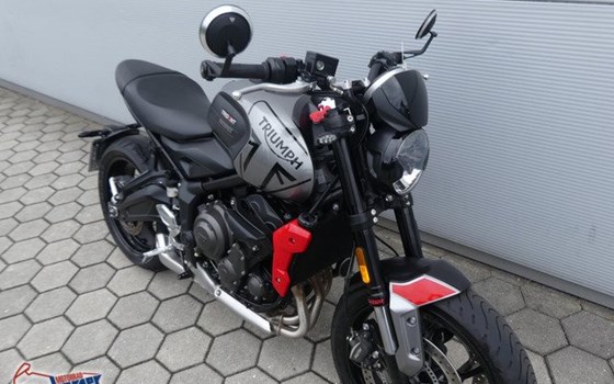 Gebrauchtmotorrad Triumph Trident 660 - Bild 2