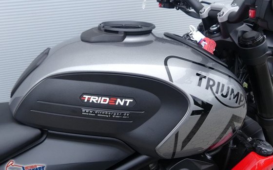 Gebrauchtmotorrad Triumph Trident 660 - Bild 3