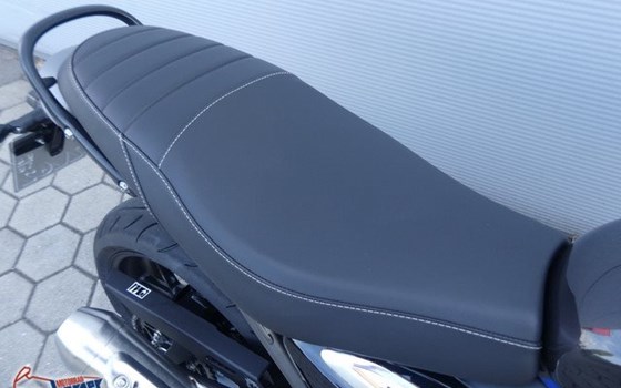 Gebrauchtmotorrad Triumph Speed 400 - Bild 4