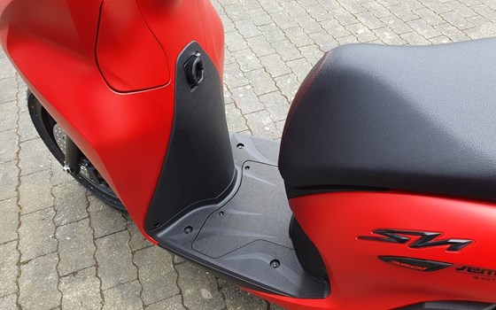 Neufahrzeug Honda SH350i - Bild 17