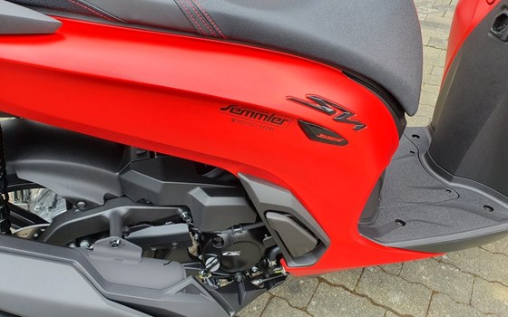 Neufahrzeug Honda SH350i - Bild 3