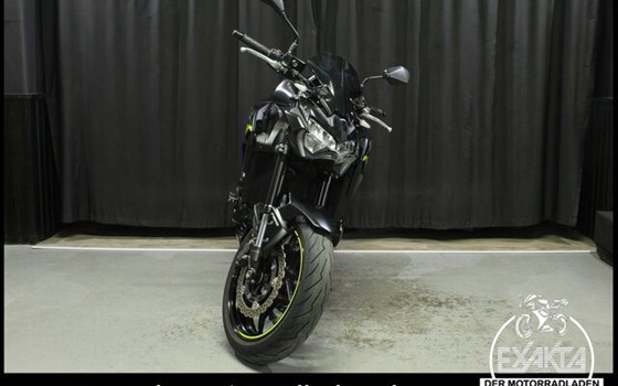 Gebrauchtmotorrad Kawasaki Z900 - Bild 8