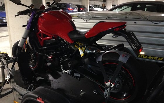 Gebrauchtmotorrad Ducati Monster 1200 R - Bild 22 Gebrauchtmotorrad Ducati Monster 1200 R - Bild 22