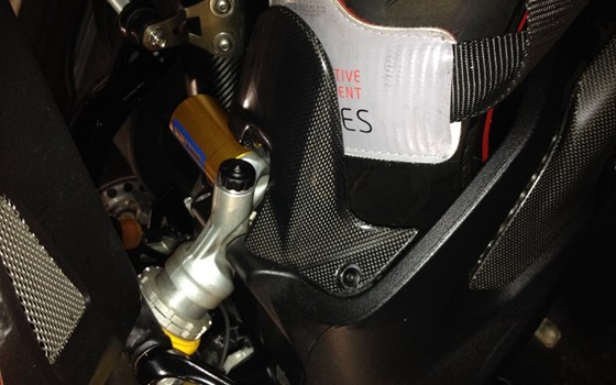 Gebrauchtmotorrad Ducati Monster 1200 R - Bild 7 Gebrauchtmotorrad Ducati Monster 1200 R - Bild 7