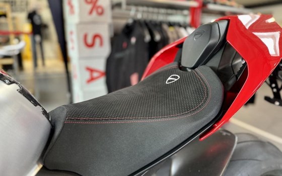 Gebrauchtmotorrad Ducati Panigale V4 R - Bild 12