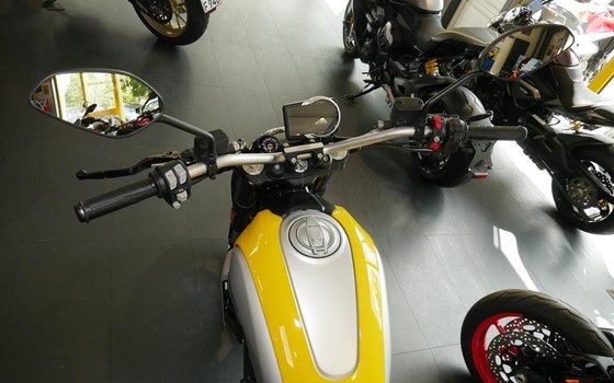 Gebrauchtmotorrad Ducati Scrambler Icon - Bild 7