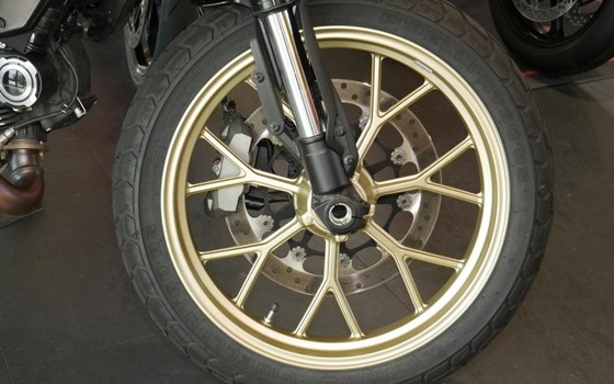 Gebrauchtmotorrad Ducati Scrambler Full Throttle - Bild 5