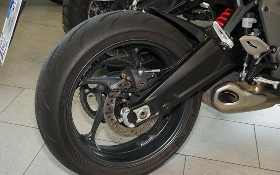 Gebrauchtmotorrad Triumph Daytona 660 - Bild 4