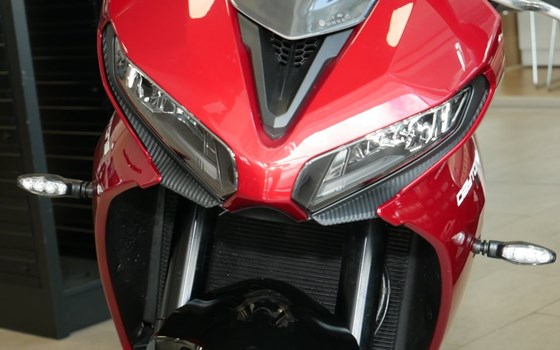Gebrauchtmotorrad Triumph Daytona 660 - Bild 9