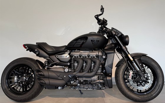 Gebrauchtmotorrad Triumph Rocket 3 R Black - Bild 6 Gebrauchtmotorrad Triumph Rocket 3 R Black - Bild 6