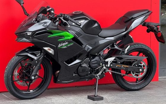 Neufahrzeug Kawasaki Ninja 500 - Bild 16