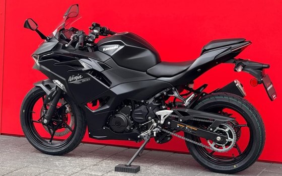 Neufahrzeug Kawasaki Ninja 500 - Bild 15