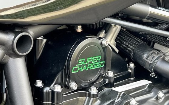 Neufahrzeug Kawasaki Ninja H2 SX SE - Bild 5