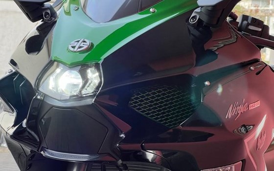 Motorrad Occasion Kawasaki Ninja H2 SX SE - Bild 8