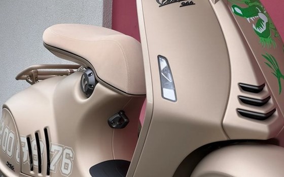 Neufahrzeug Vespa 946 Dragon - Bild 6