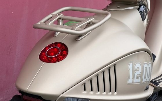 Neufahrzeug Vespa 946 Dragon - Bild 8