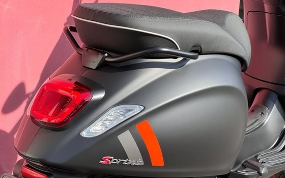 Neufahrzeug Vespa Sprint 125 i.e. 3V - Bild 16