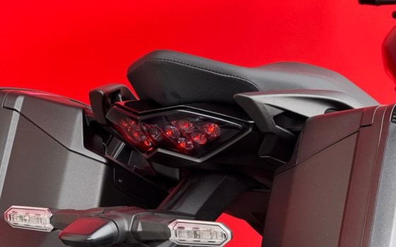 Motorrad Occasion Kawasaki Ninja 1100SX - Bild 12