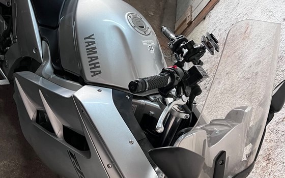 Gebrauchtmotorrad Yamaha FJR 1300 - Bild 3 Gebrauchtmotorrad Yamaha FJR 1300 - Bild 3