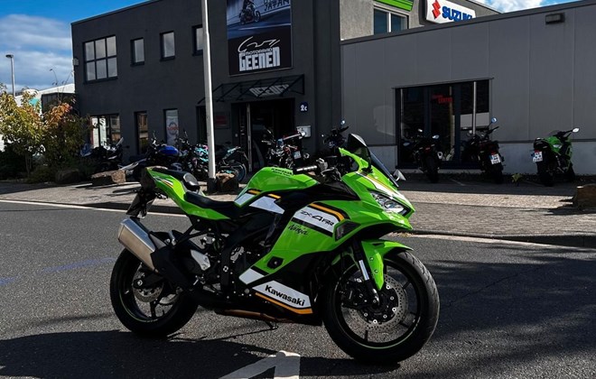 Kawasaki Ninja ZX-4RR