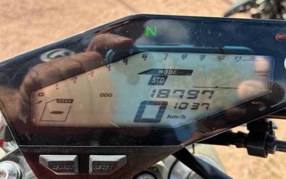 Gebrauchtmotorrad Yamaha MT-09 - Bild 11