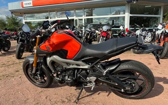 Gebrauchtmotorrad Yamaha MT-09 - Bild 3