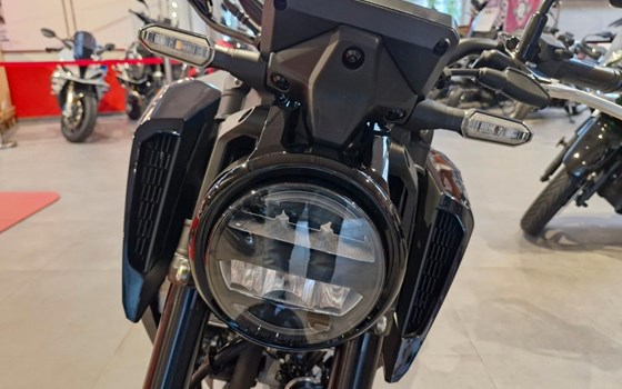 Neufahrzeug Honda CB125R - Bild 10
