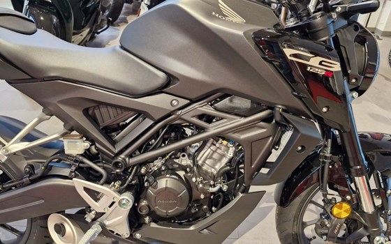 Neufahrzeug Honda CB125R - Bild 3