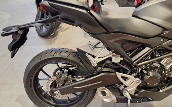 Neufahrzeug Honda CB125R - Bild 4