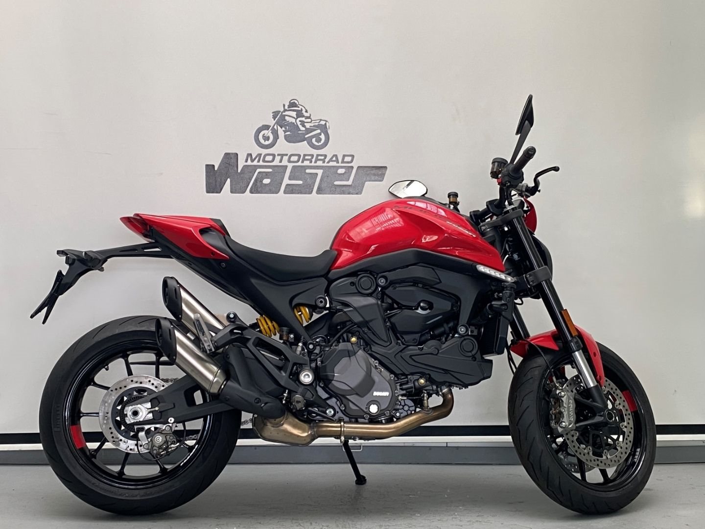 Ducati Monster +