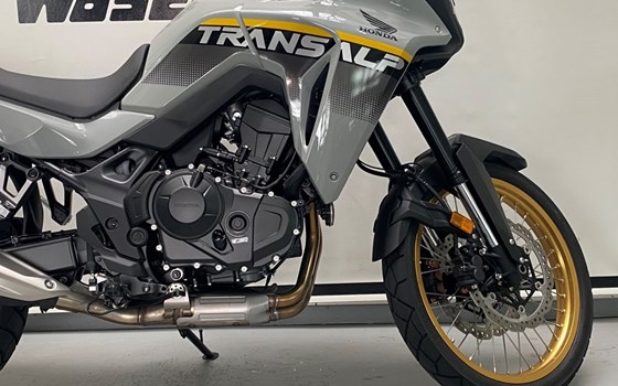 Gebrauchtmotorrad Honda XL750 Transalp - Bild 3