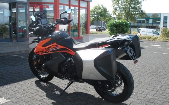 Gebrauchtmotorrad KTM 890 Adventure - Bild 3