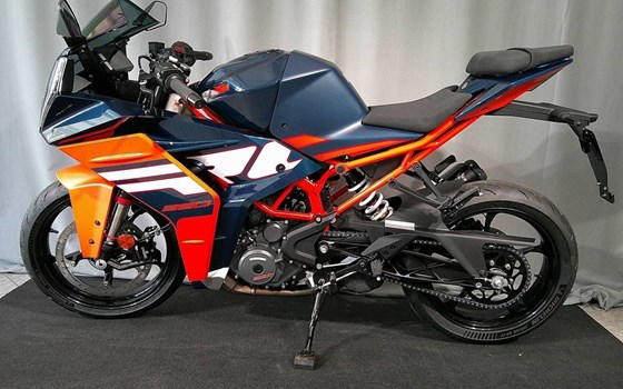 Gebrauchtmotorrad KTM RC 390 - Bild 2